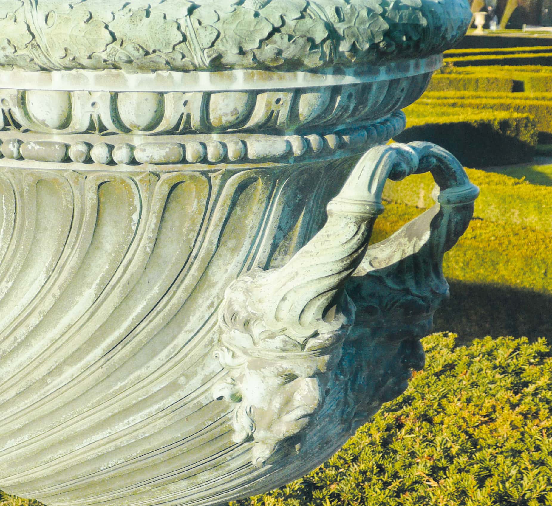 Vases Artisanaux Pour Jardin & Extérieur | Jardins du Roi Soleil